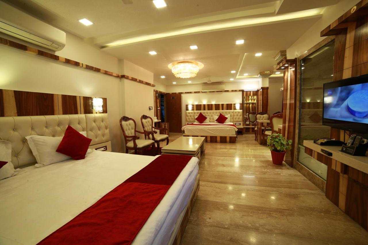 Hotel Sheratone Mount Abu Buitenkant foto